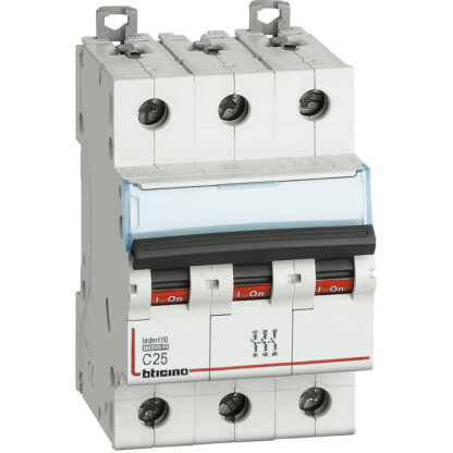 3Interruttore magnetotermico BTDIN100 3P CURVA C25A 10KA - BTI FH83C25