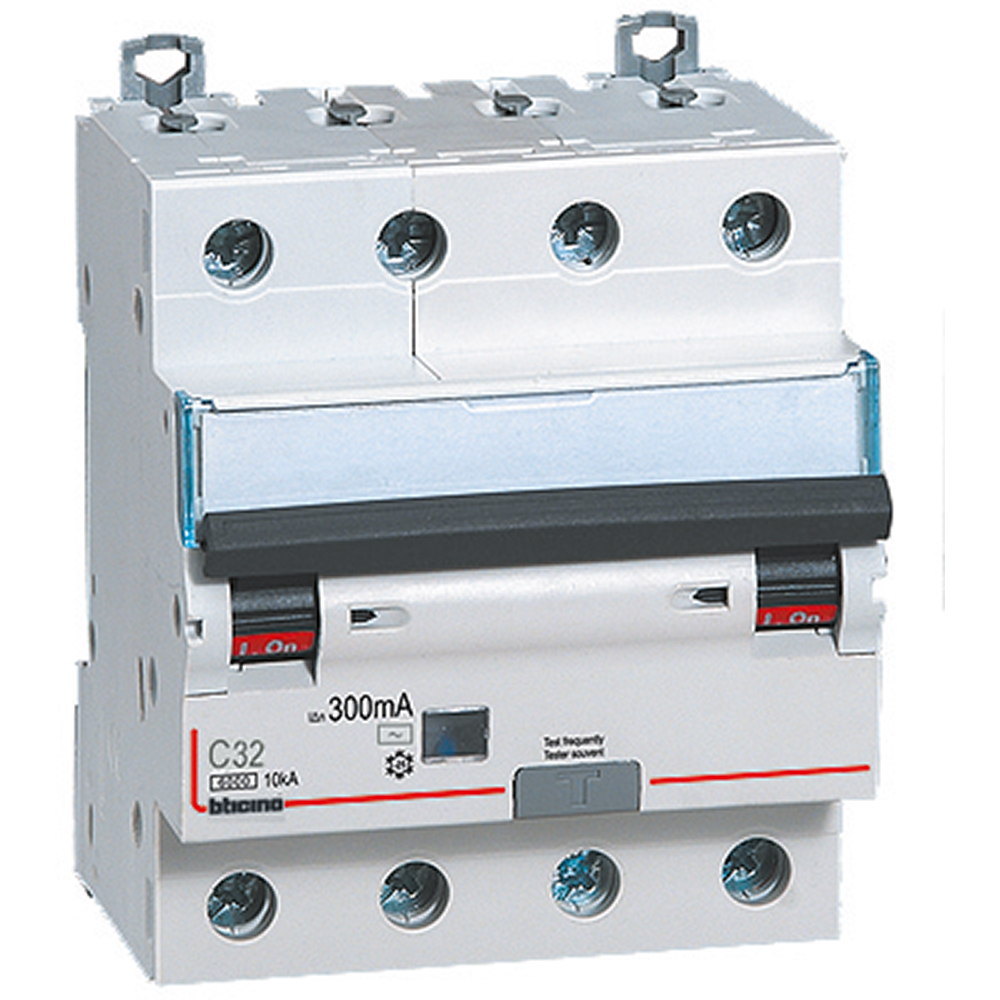 Interruttore magnetotermico differenziale AC 4P 32A6KA 300MA - BTI  GN8844AC32 - Elmax - Materiale elettrico online