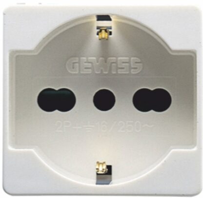 Presa di corrente Schuko bipasso Gewiss System 2P+T 16 A P40 standard italiano - tedesco colore bianco 2 moduli - GEW GW20246
