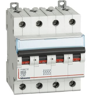 Interruttore magnetotermico BTDIN100 4P CURVA C32A 10KA - BTI FH84C32